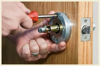 Barrington IL Locksmith Store Barrington, IL 847-915-3231 - 10-residential-lockouts